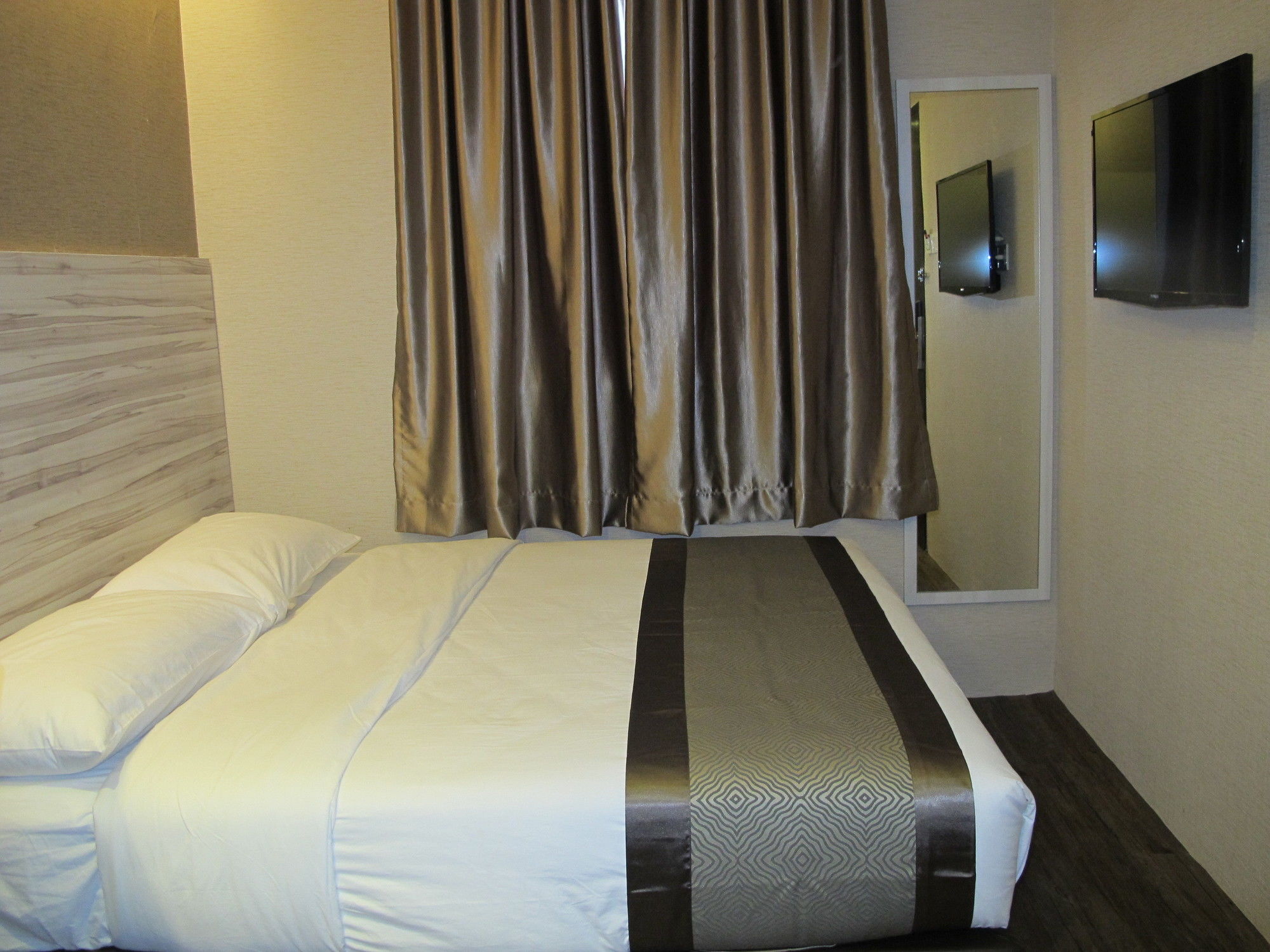 Hotel Austin Paradise - Taman Pulai Utama Skudai Extérieur photo